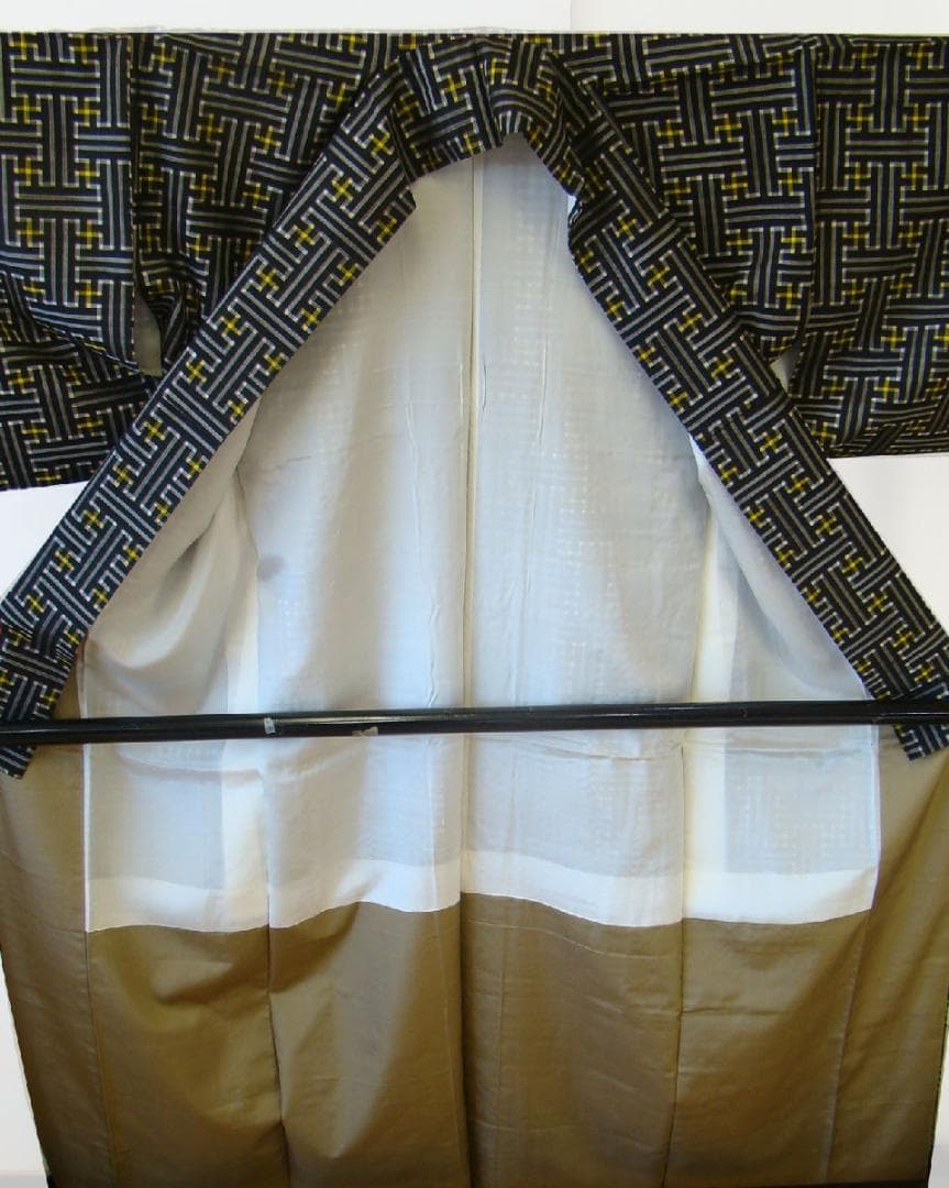 本場 奄美 龍郷 大島 あきなばら 正絹 未使用 Tｓ615しもと