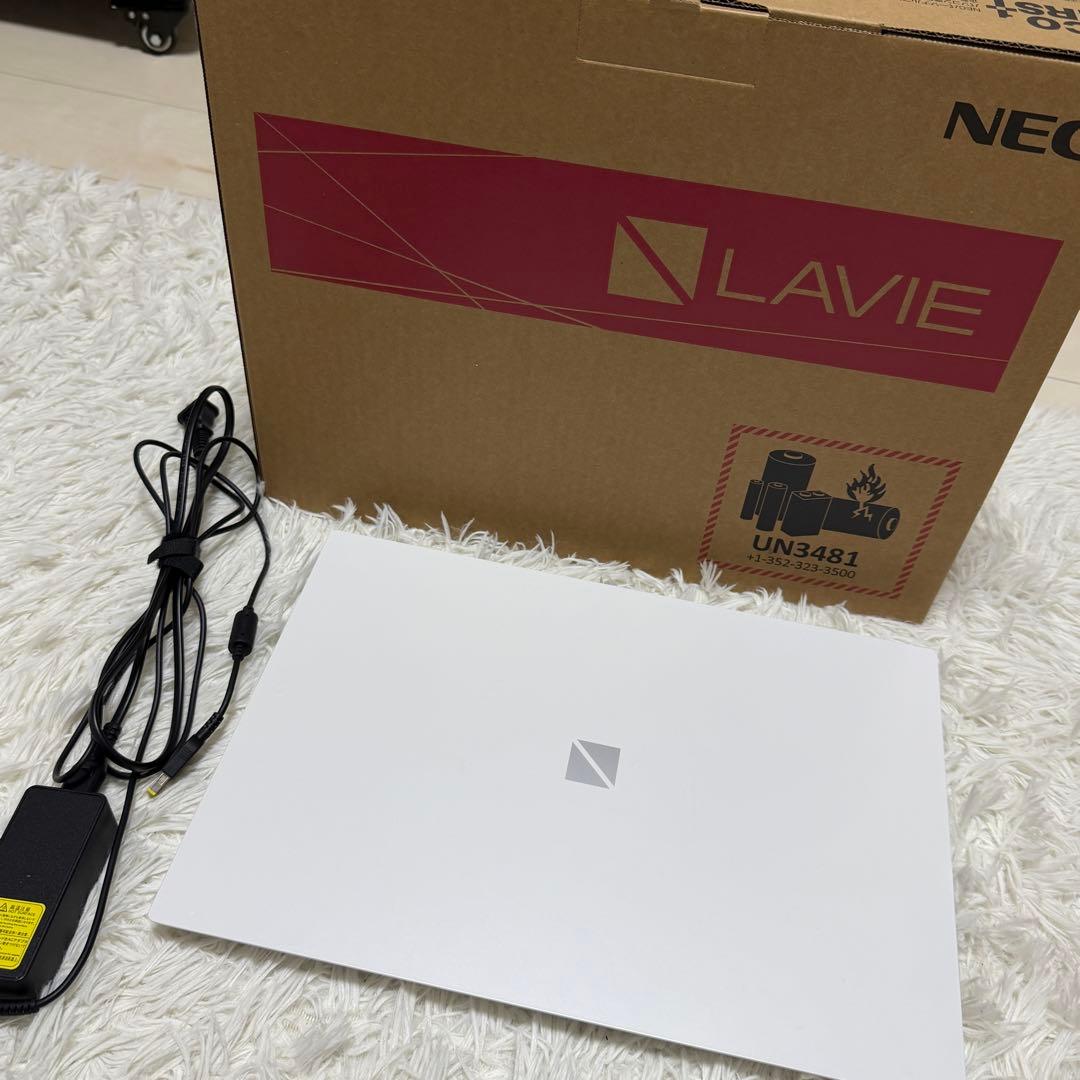 【美品】NEC LAVIE N153C/EAW Windows11