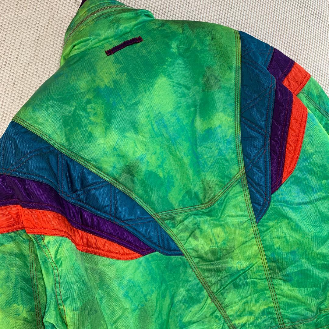 GOLDWIN ゴールドウイン 未使用級 スキースノーボードウェア 派手 LL