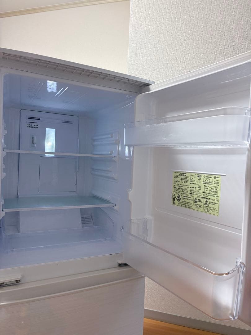 SHARP SJ-D14F-W 冷蔵庫 137L 2020年製 徳島　一人暮らし