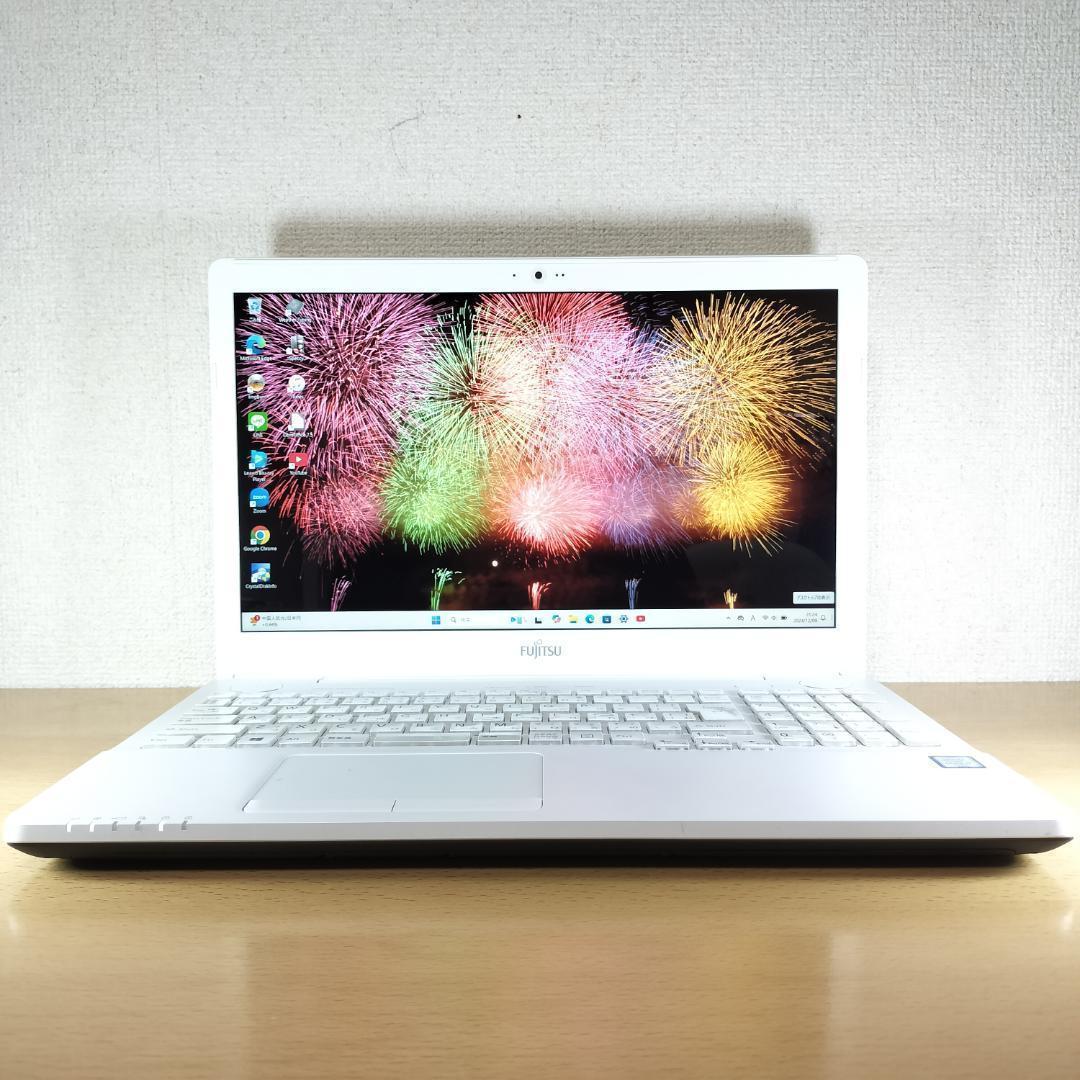 富士通 ノートパソコン Corei7 Windows11 SSD メモリ16GB