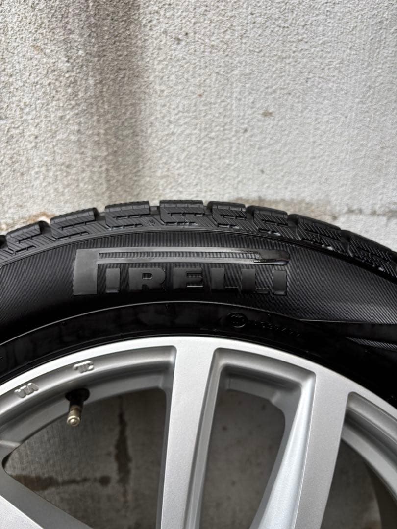 Volkswagen Tiguan 18インチ ホイール+スタッドレスセット