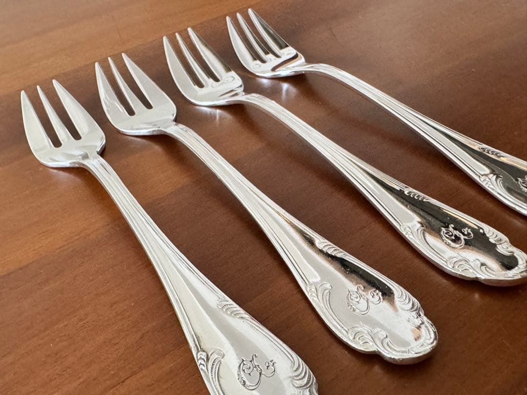 クリストフルホテル モノグラム　ナイフ&フォーク &スプーン 全16点