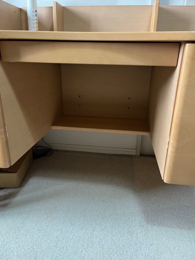 カリモク x ベネッセ 学びデスク まん中タイプ100