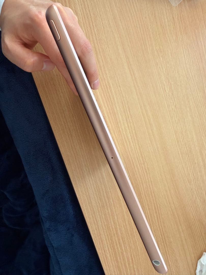 Apple iPad (第8世代) 32GB Wi-Fiモデル 本体　iPad8