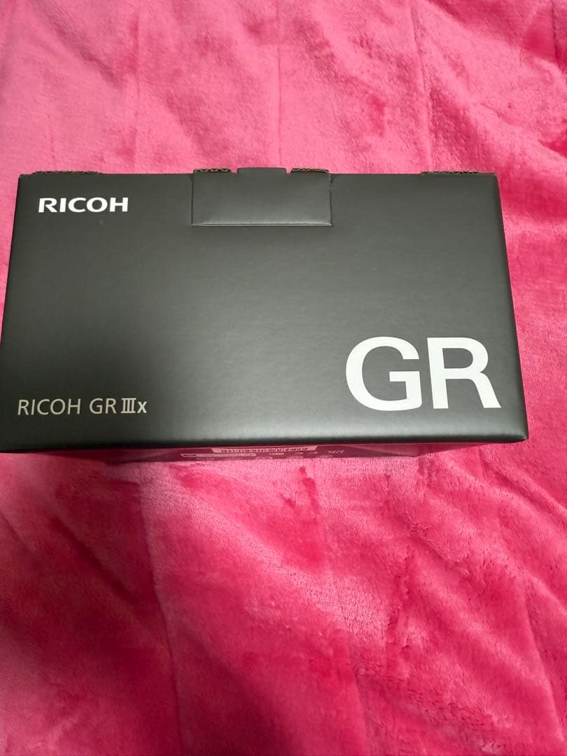 RICOH GR IIIxコンパクトデジタルカメラ　新品