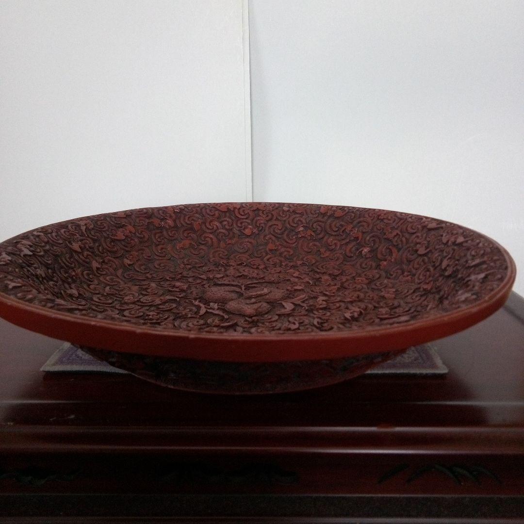 中国古玩　大清乾隆年製　堆朱　菓子鉢　唐草蝙蝠模様