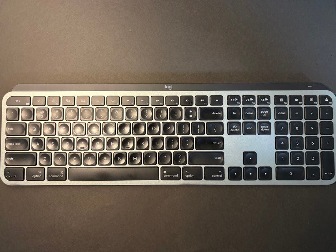 Logicool MX Keys for Macロジクール　ワイヤレスキーボード