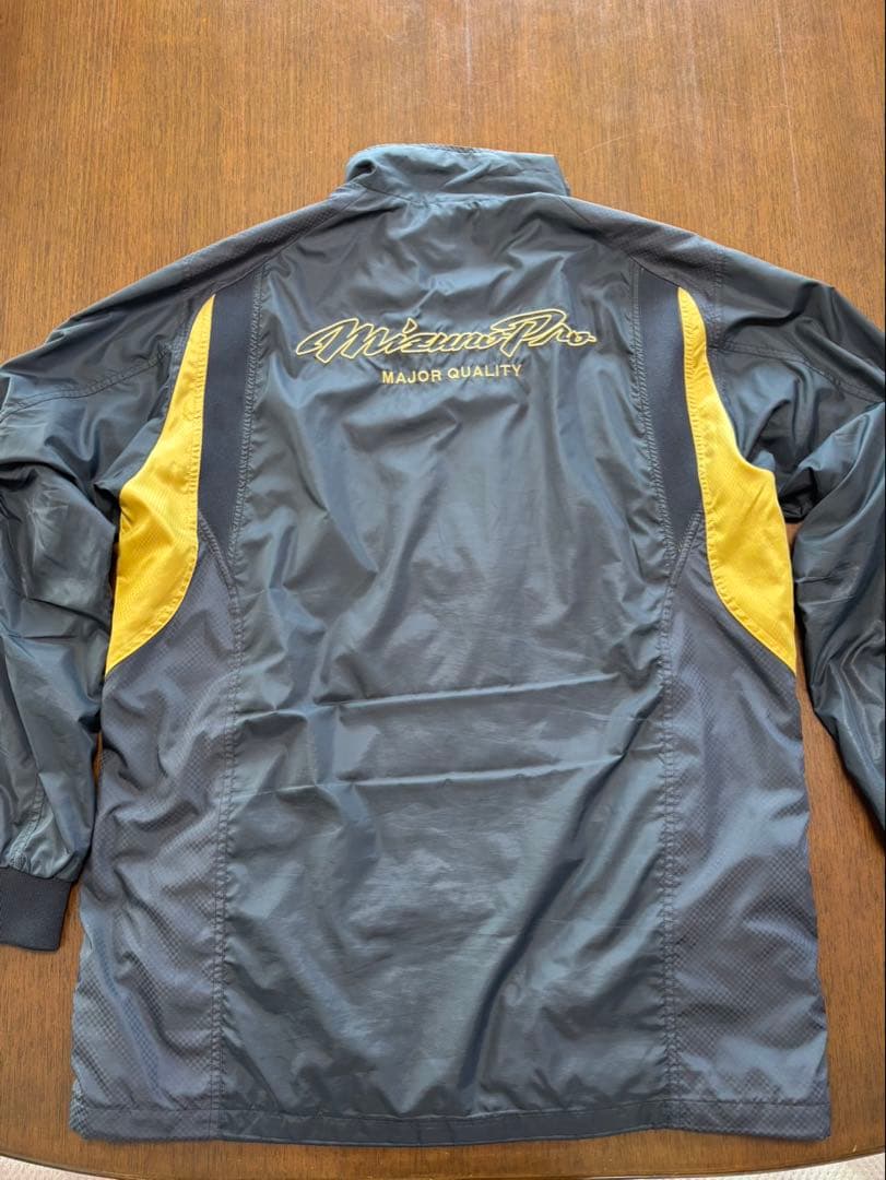 ミズノプロ　ウィンドブレーカー上下セット　2XO