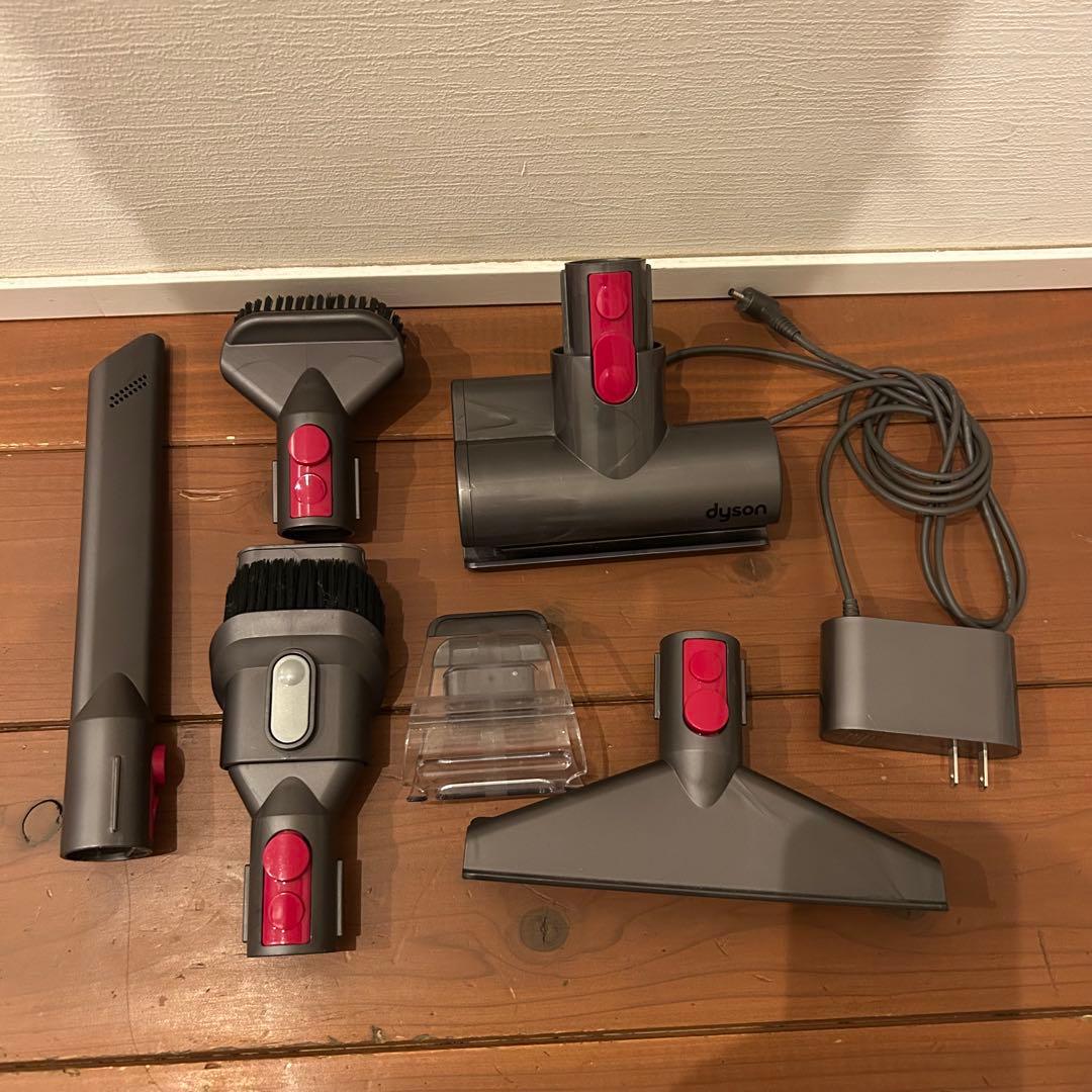 【美品】dyson digital slim fluffyクリーニング済み