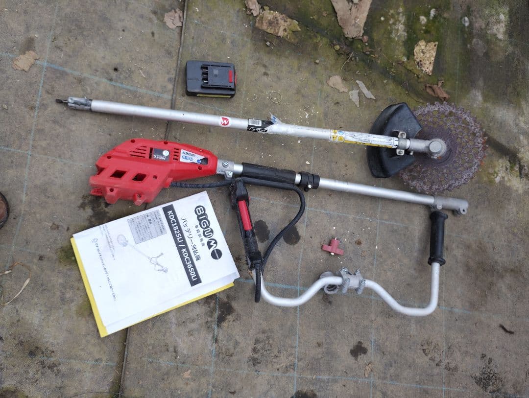 BIGMバッテリー刈り払い機KDC1825Li（中古品)