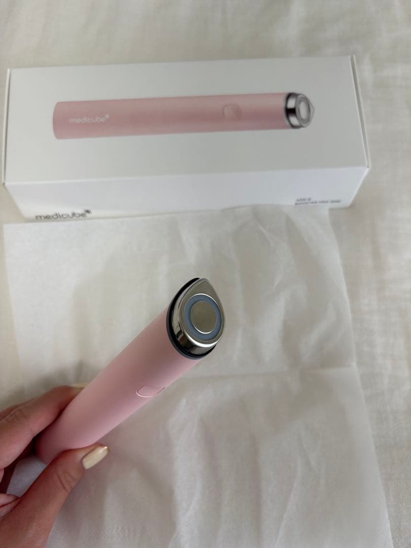 【正規品・美品】メディキューブ美顔器　AGE-R ブースタープロミニ