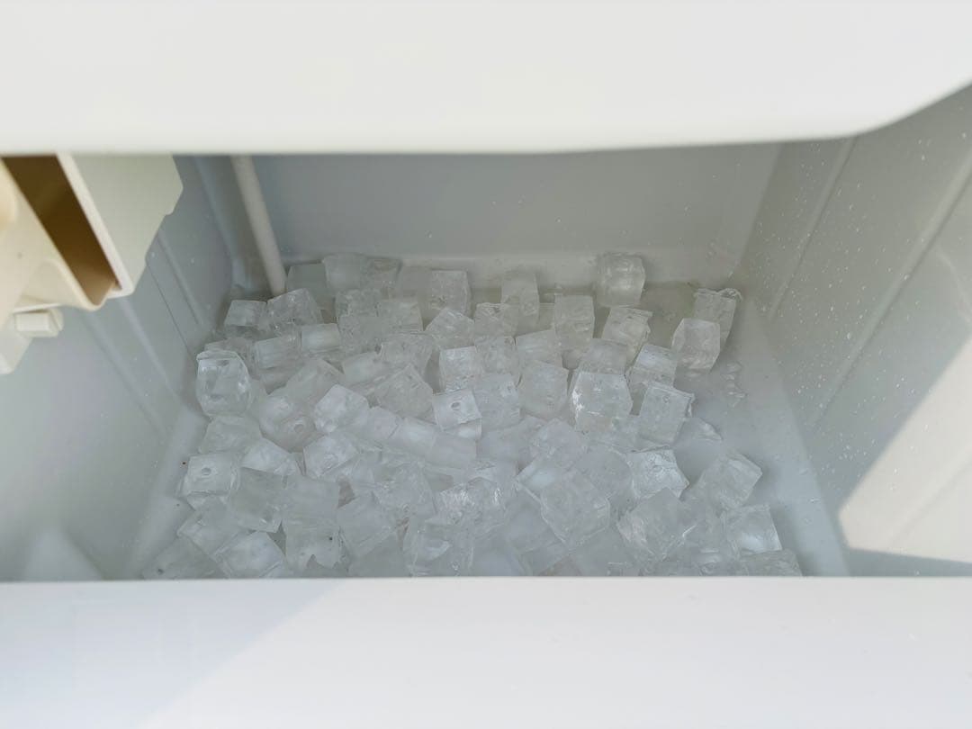 M19★ダイワ★業務用 製氷機 キューブアイスメーカ 65キロ 厨房機器 清掃済