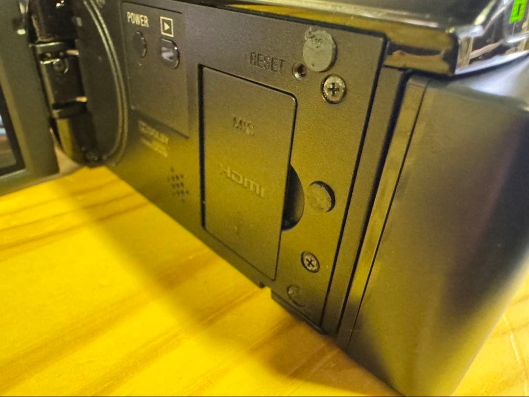 s2269 SONY HDR-CX180 ビデオカメラ 本体