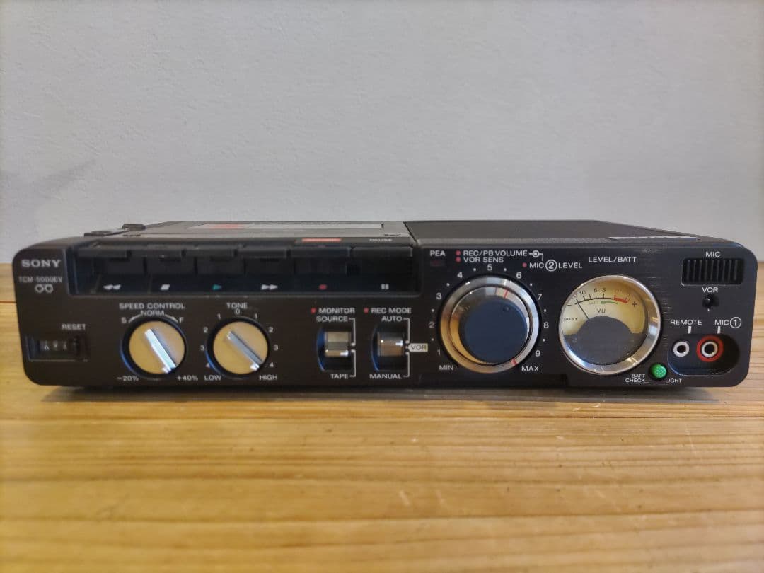 SONY TCM-5000EV ACアダプター　箱、付属品付　カセットプレーヤー