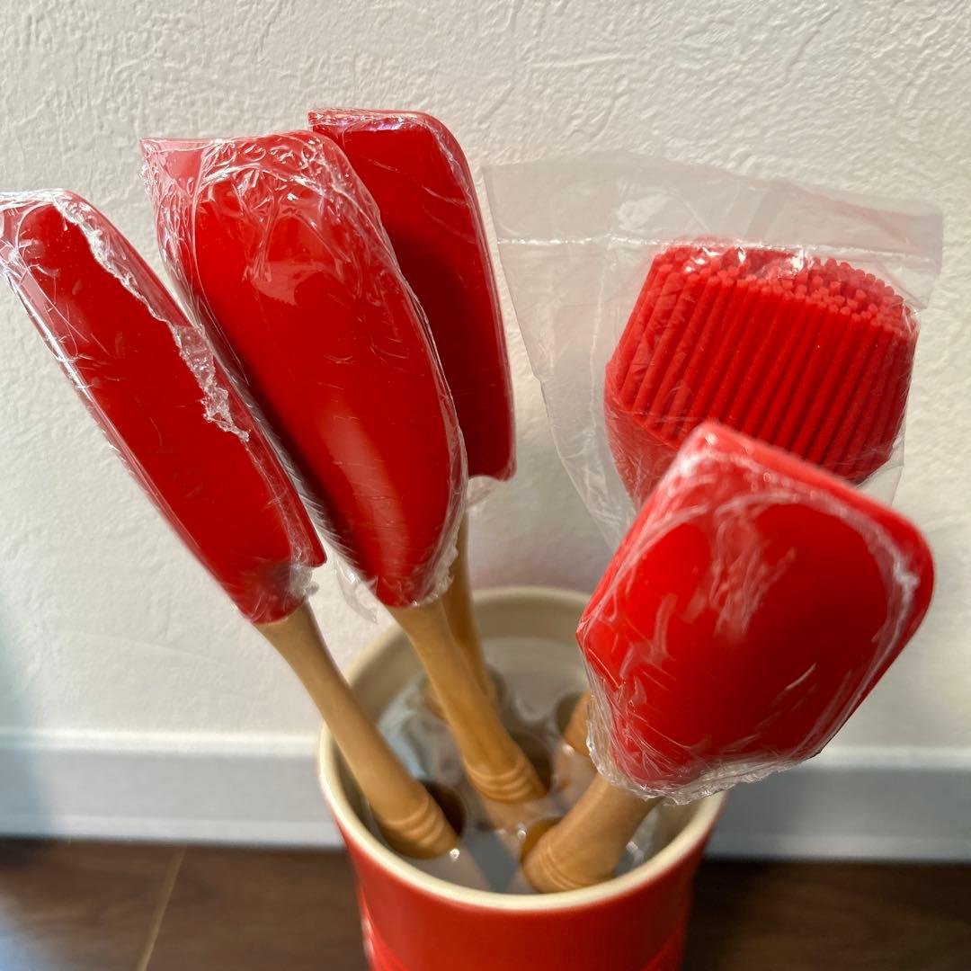 ルクルーゼ　ツールスタンド　スパチュラスタンド　赤　レッド