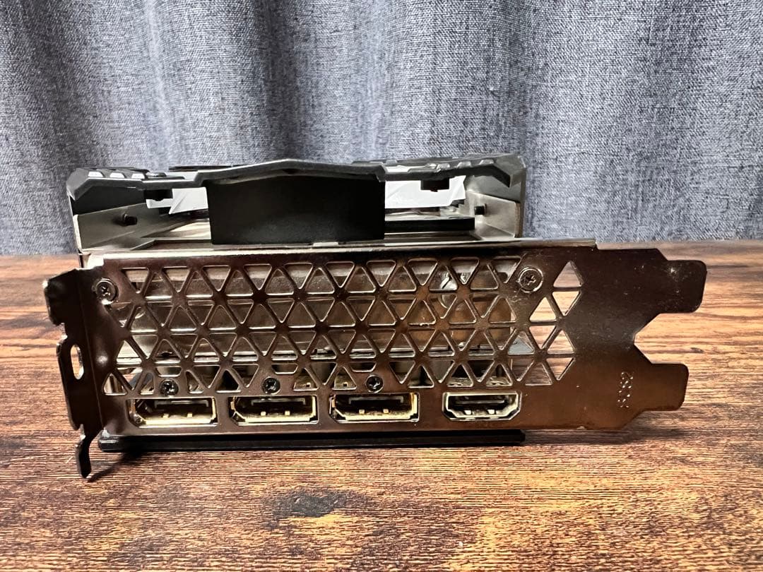 グラフィックボード・グラボ・ビデオカード ELSA GeForce RTX 3080 ERAZOR X 105