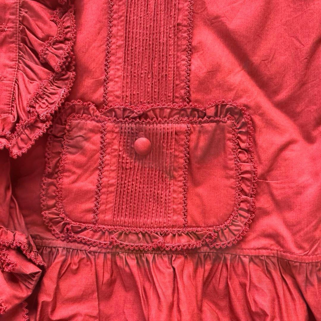 サブちゃん　新品INGEBORGインゲボルグ赤いフリル付き長袖ブラウス