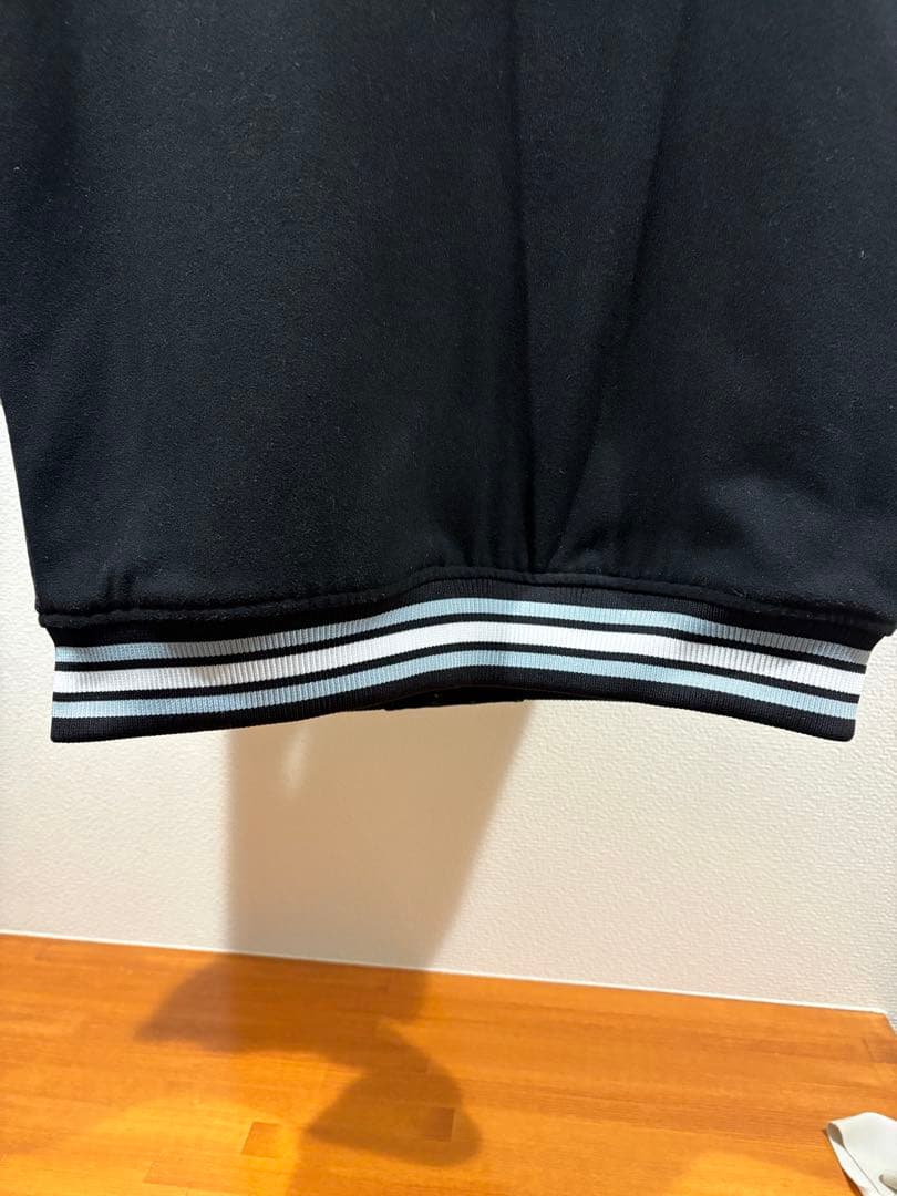 RAIDERS スタジャン ブラック/ホワイト