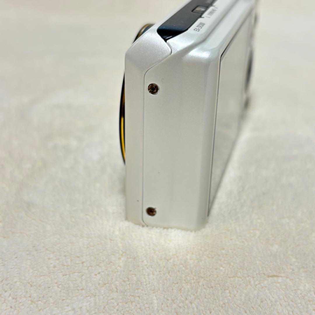 J*c様 CASIO EXILIM HS EX-ZR300 デジタルカメラ