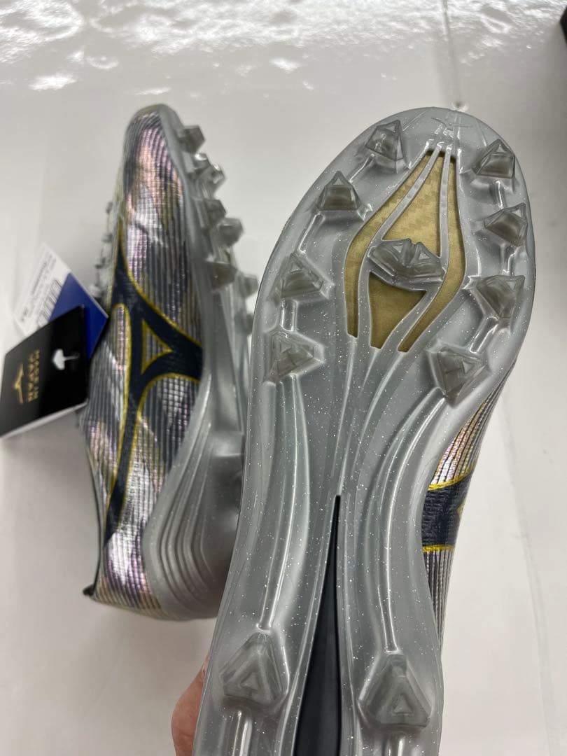 MIZUNO ミズノアルファ 2 JAPAN 限定カラー