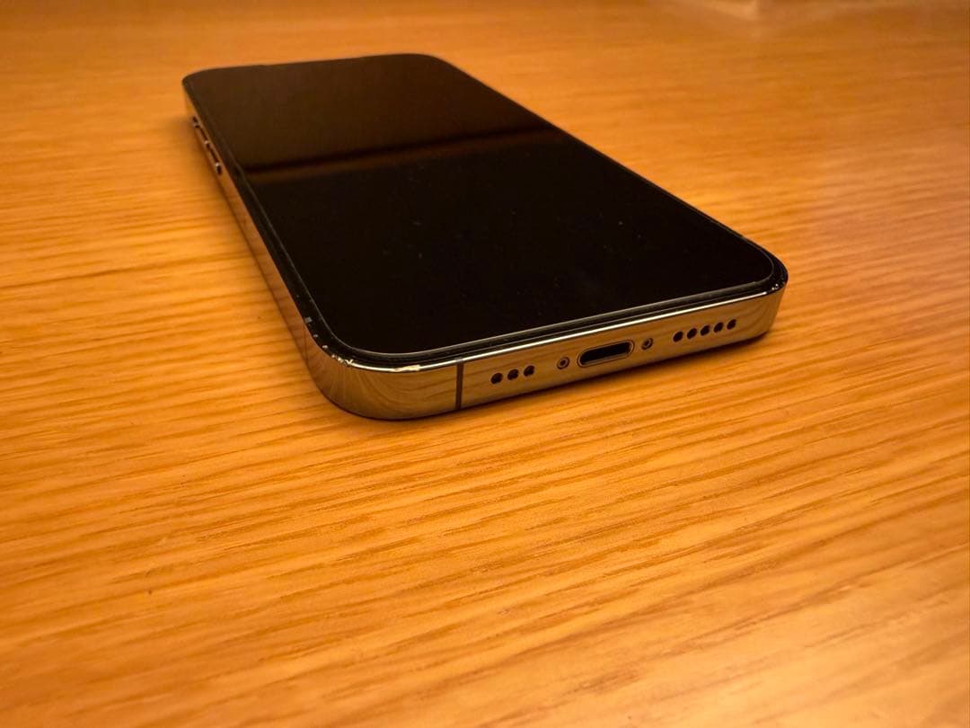 iPhone 13Pro 512GBシエラブルーSIMフリー バッテリー100%