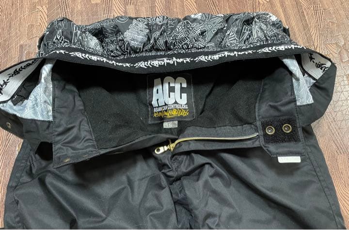 ACC スノボーウエア　上下セット おまけ付き