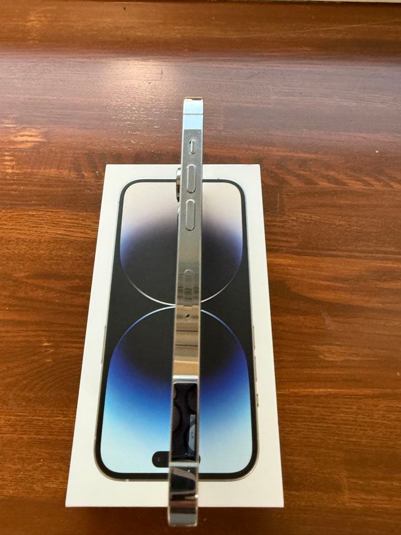 iPhone 14 Pro シルバー 256 GB SIMフリー