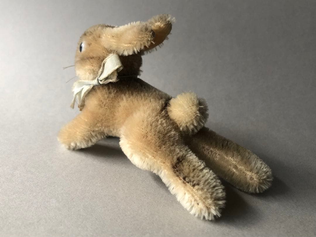 Steiff 　ウサギ　Lieg Hase