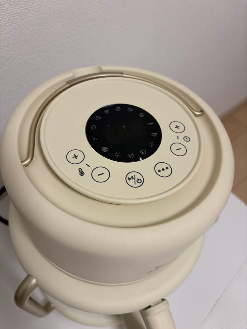 BRUNO ノンフライヤー クリーム色