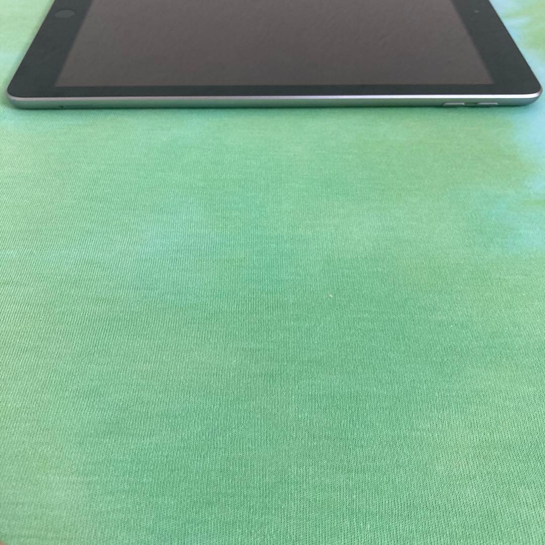 182【早い者勝ち】電池良好☆iPad6 第6世代 128GB SIMフリー☆