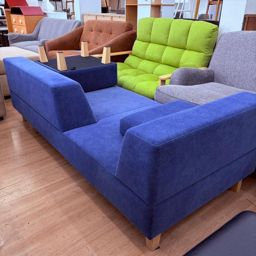 coffee大好き 　3人掛けソファ FLANNEL PIVO スツール付