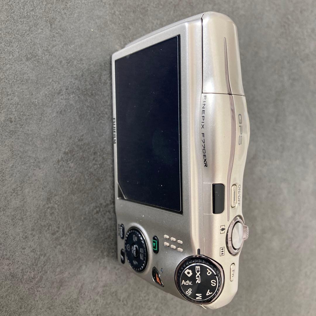 良品 FUJIFILM FINEPIX F770 EXR