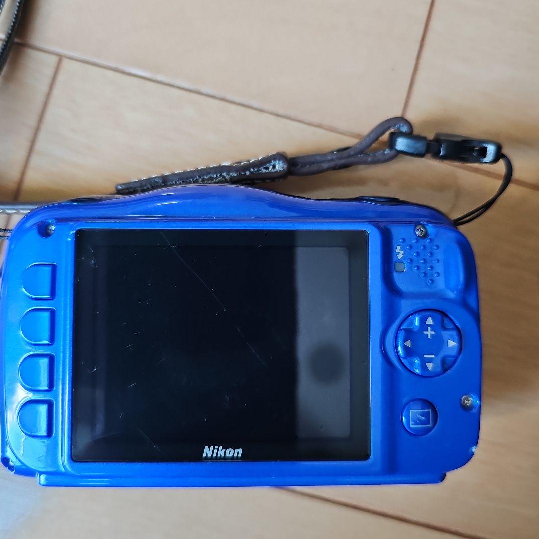 Nikon Coolpix 　S33 デジタルカメラ　青　コンプレックス ニコン