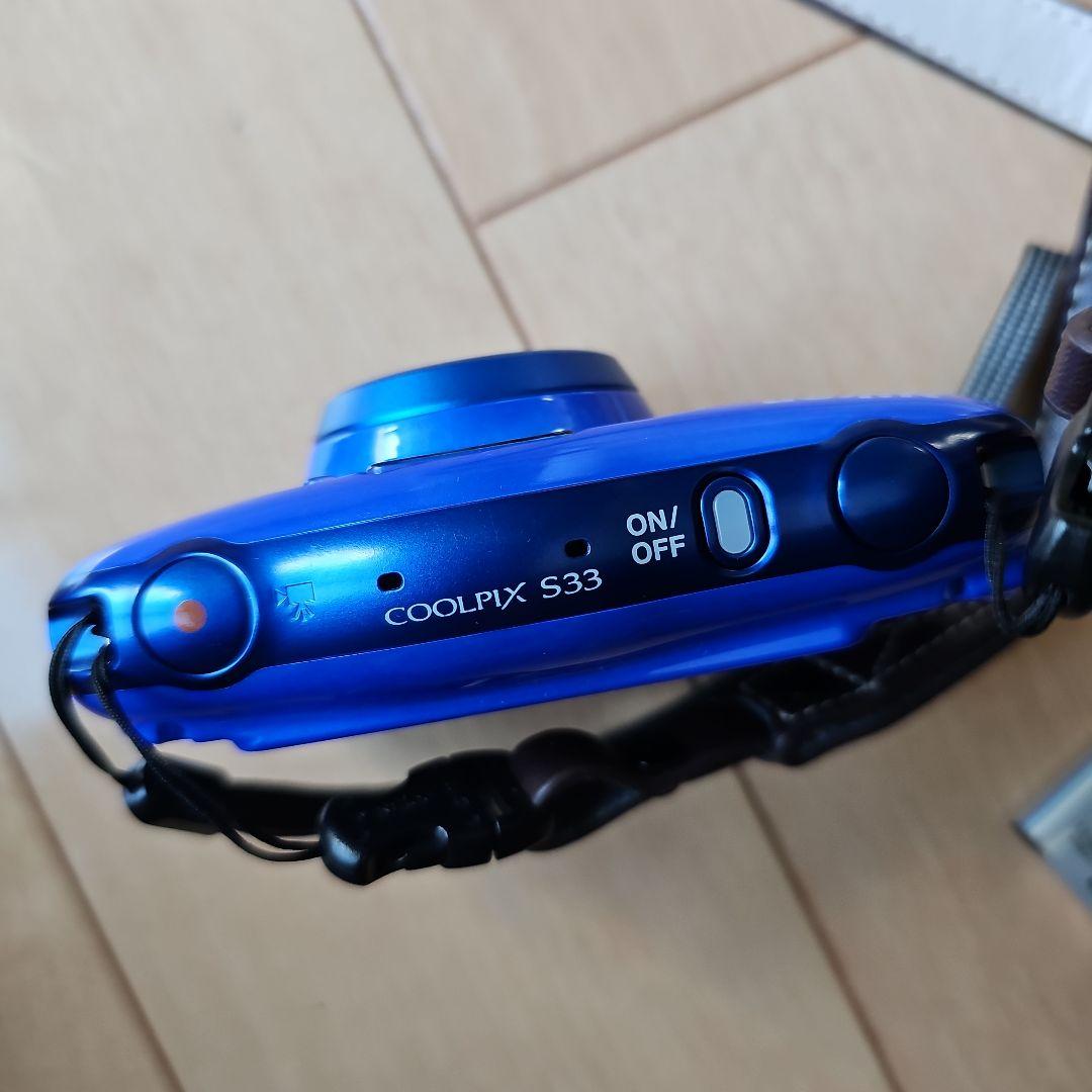 Nikon Coolpix 　S33 デジタルカメラ　青　コンプレックス ニコン
