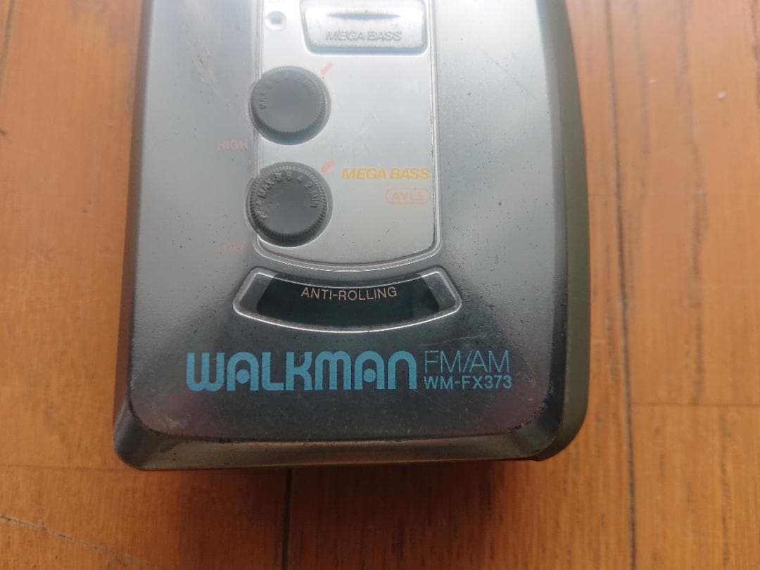 SONY WM-FX373 ウォークマン FM/AM ※ジャンク(broken)