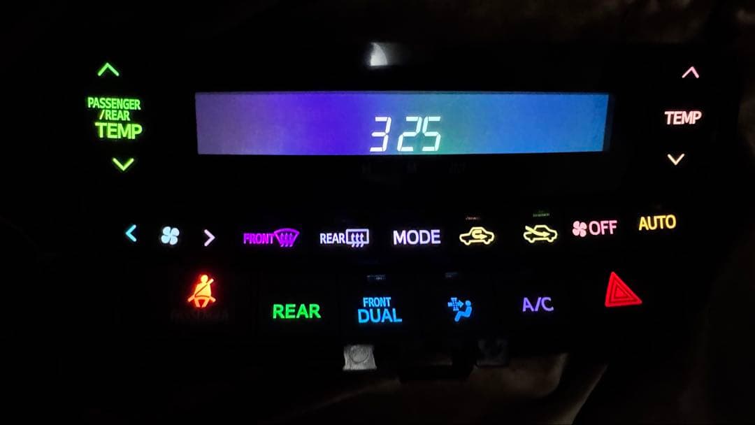 20系前期ヴェルファイア アルファード　グラデーション エアコンスイッチパネル