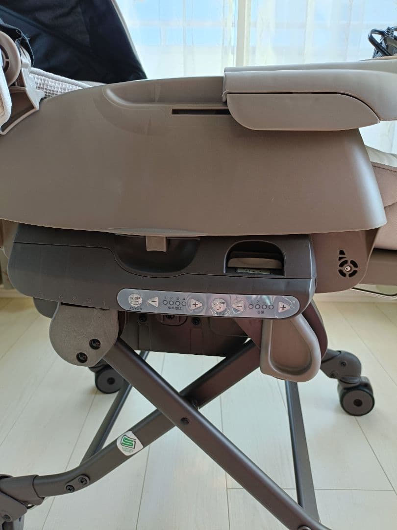 コンビ　スウィングベッド＆チェア ネムリラ　BEDI Long