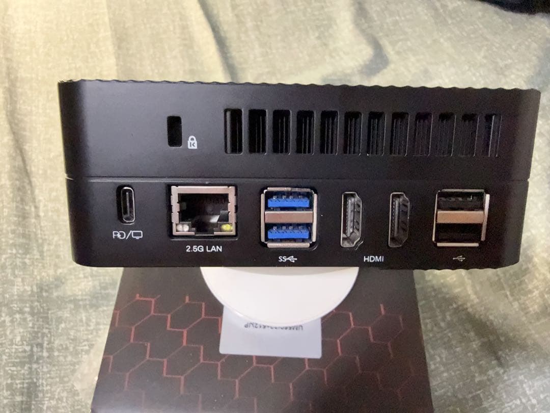 C*R様 MINISFORUM UM560 (ジャンク)