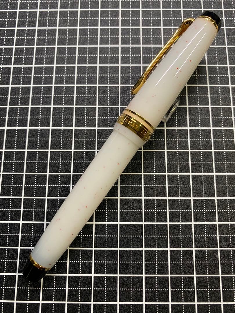 SAILOR 四季織　雪椿　万年筆　字幅MF