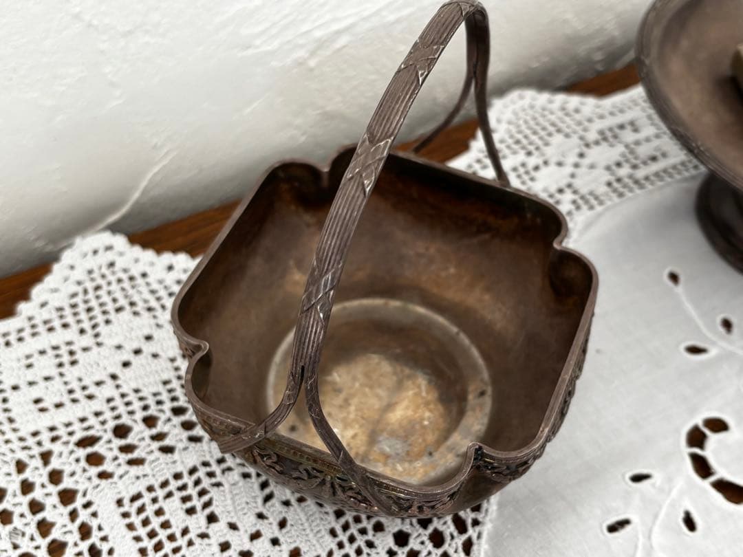 フランス　蚤の市　リボン装飾　小物入れ　ブロカント