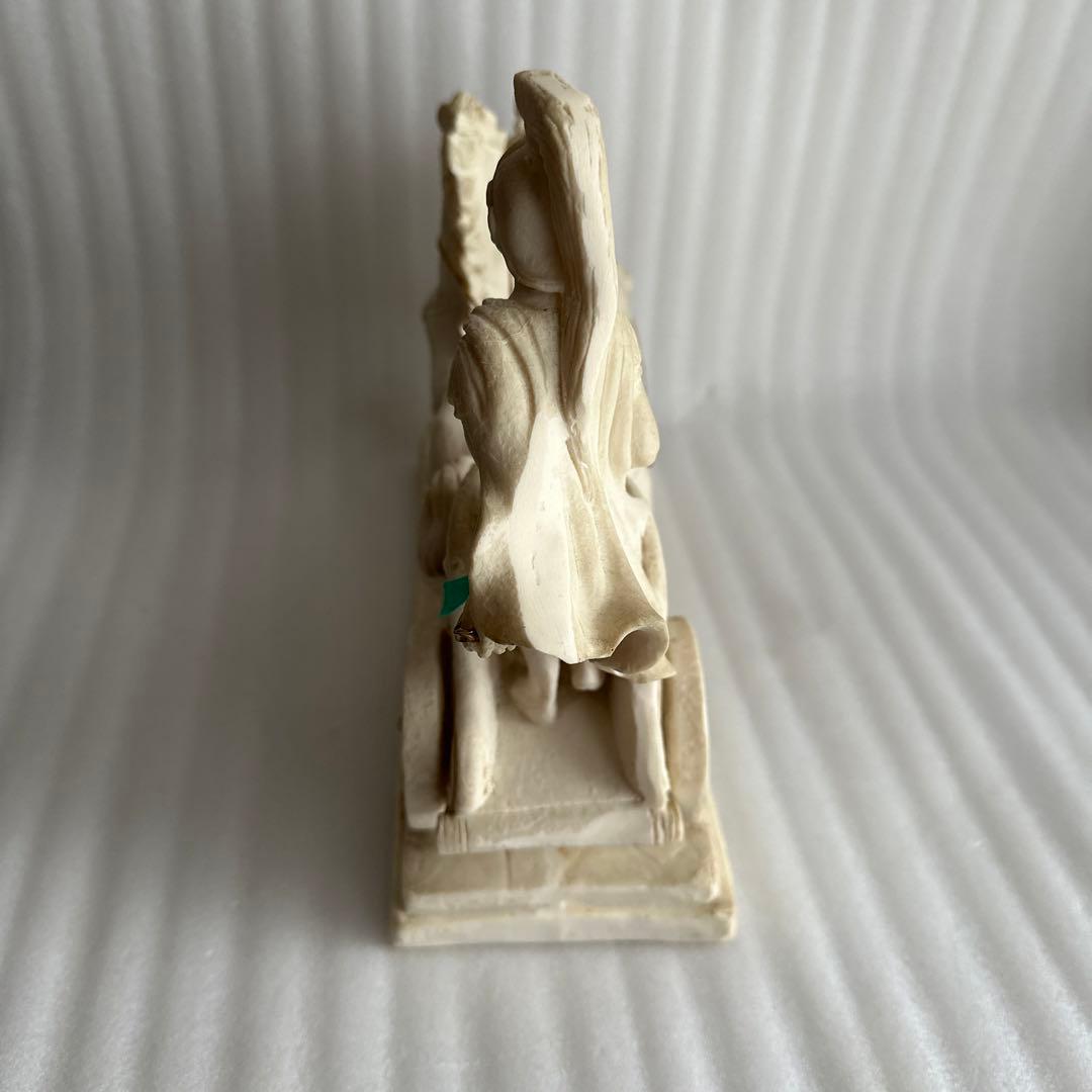 イタリア製　白馬　置物