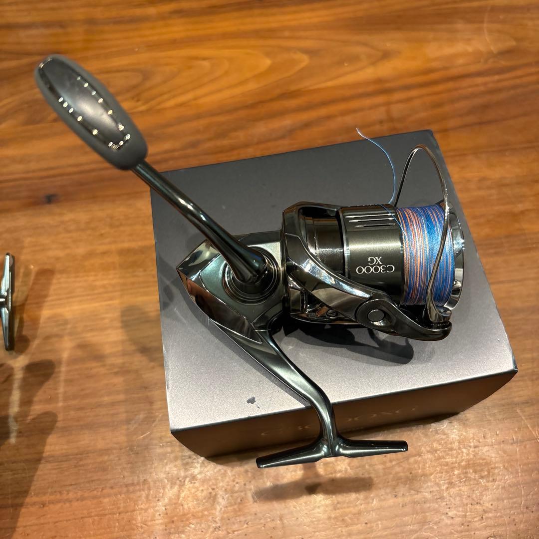 22STELLA C3000XG フィッシングリール 美品