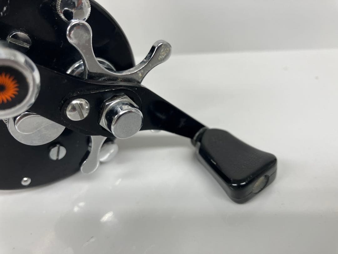 DAIWA Millionaire V リール 2ボールベアリング