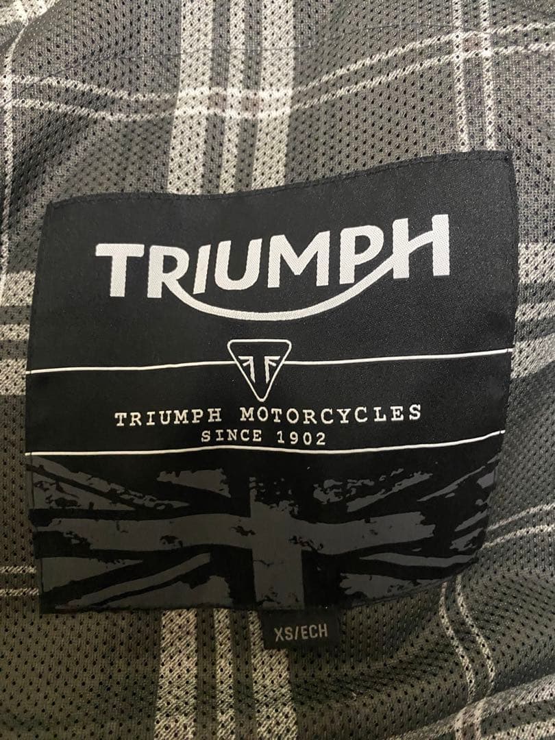 Barbour×TRIUMPH オリーブグリーンジャケット
