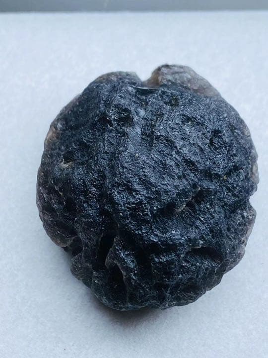 チンターマニストーン　62.4g 45.8㍉　天然ガラス　隕石　メテオライト