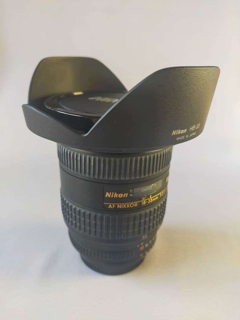 美品 Nikon AF ED18-35
/F3.5-4.5D 超広角レンズ