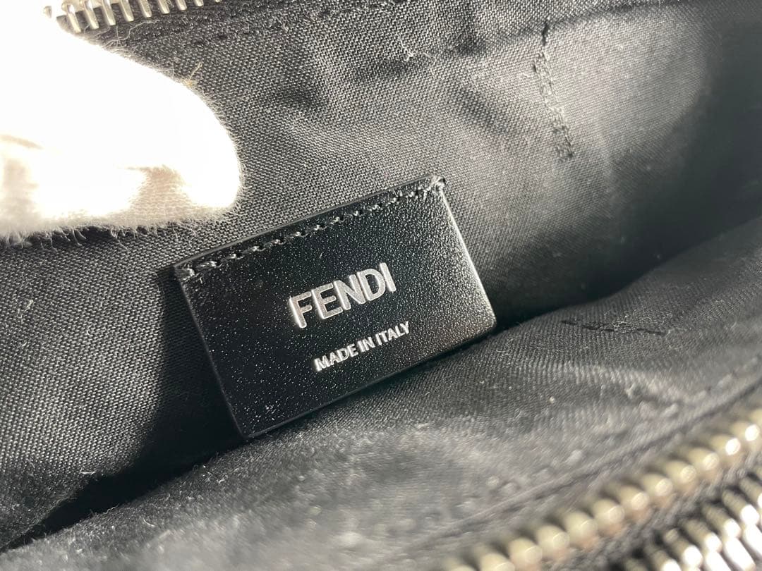 【新品】フェンディ 7VA605 AMAC ウエストバッグ