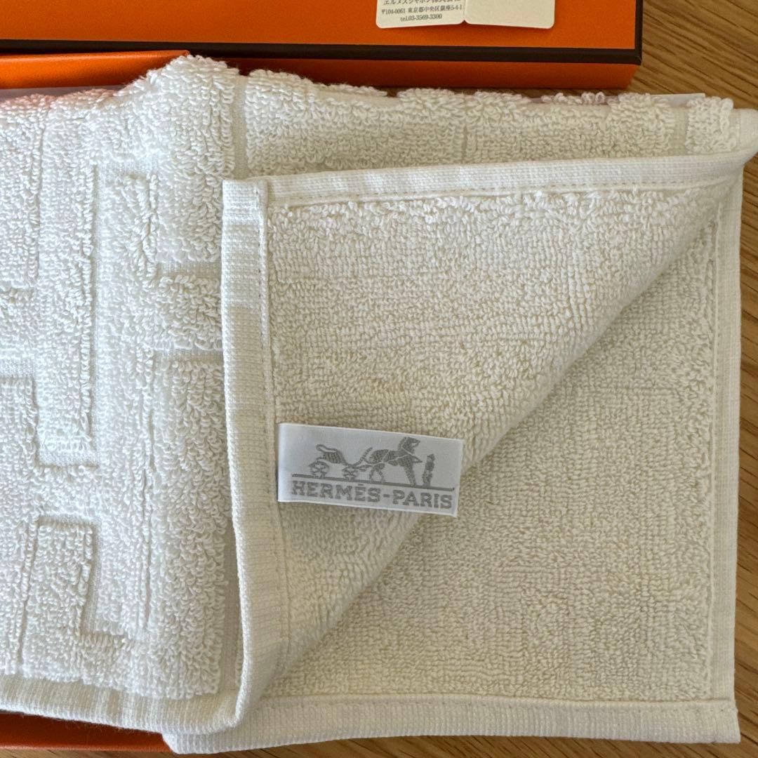 エルメス　ハンドタオル