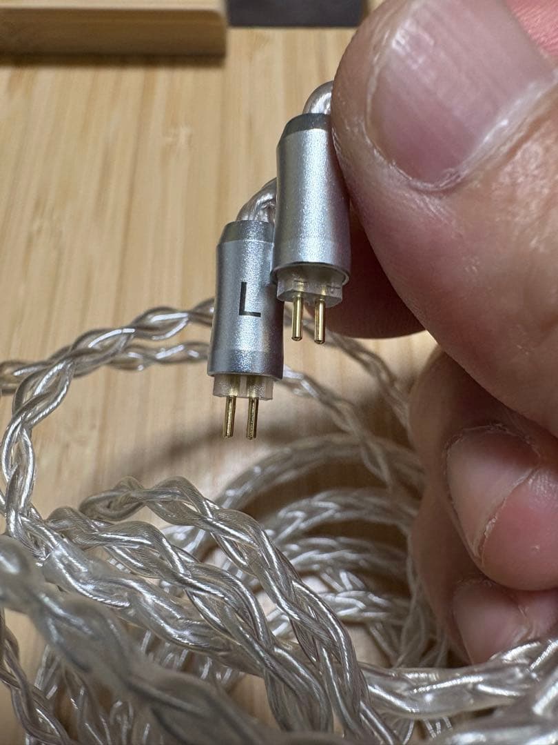 Sound Rhyme SR5 ほぼ未使用　ケーブル、イヤーピース未使用